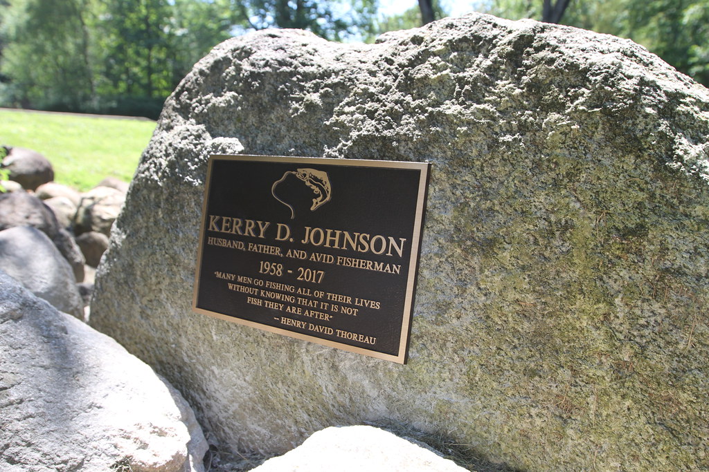 12" x 8" Bronze plaque with custom logo and text Installation by customer on boulder 12" x 8" Bronze plaque with custom logo and text Installation by customer on boulder